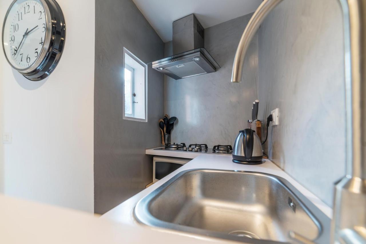 Charming Loft Navona Apartment โรม ภายนอก รูปภาพ